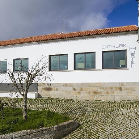 Hostel Entryfik Maceira  Экстерьер фото